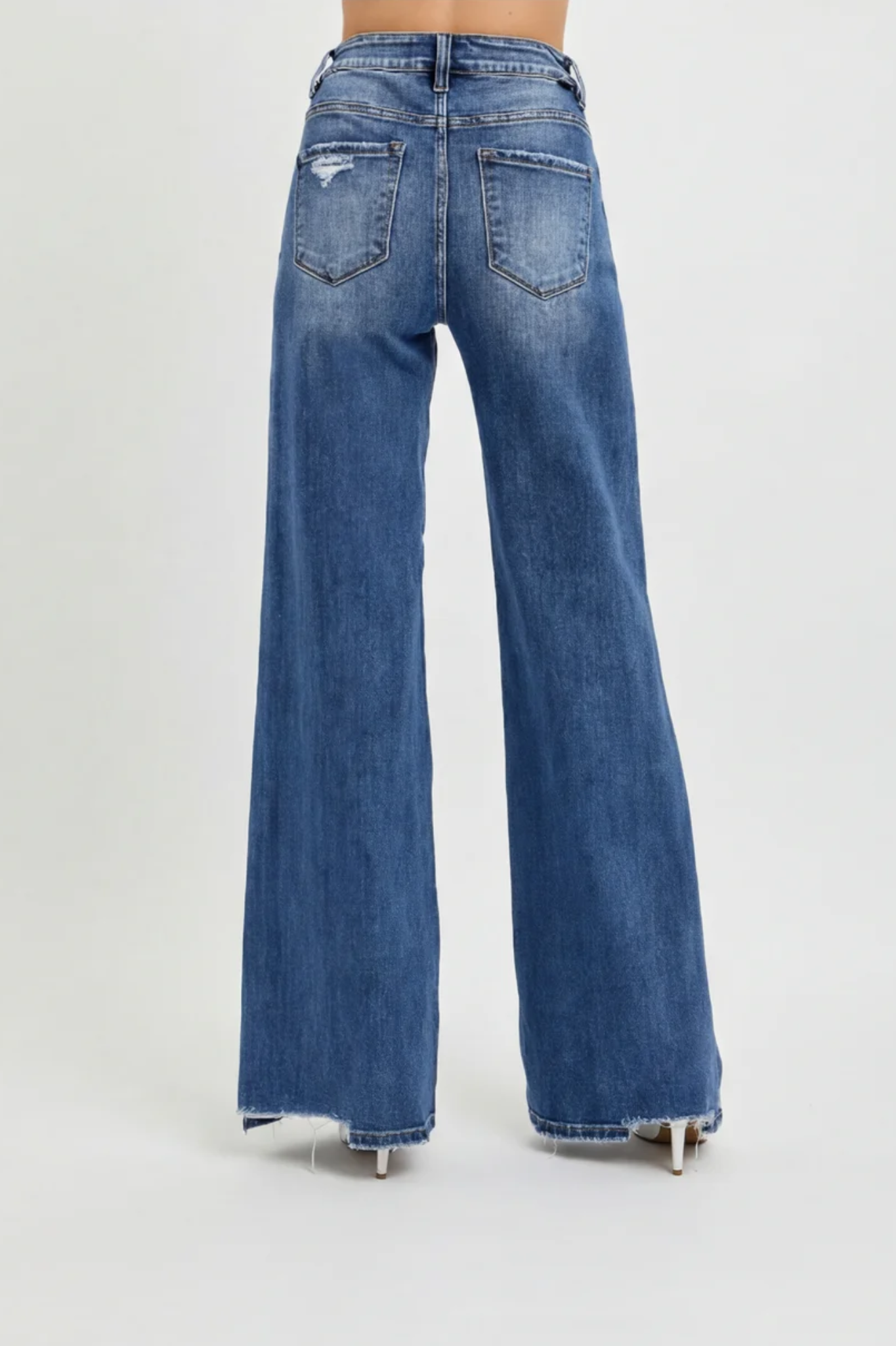 Wide Leg Distressed Jean